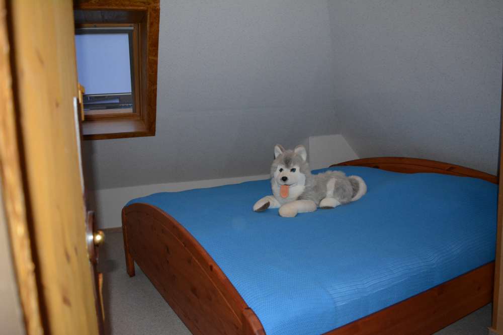 Schlafzimmer mit Doppelbett Schlafzimmer mit Doppelbett