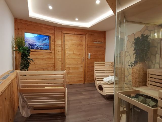 Sauna mit Wellnessmusik Sauna mit Wellnessmusik