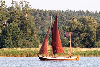 Fahrt mit dem Zeesboot